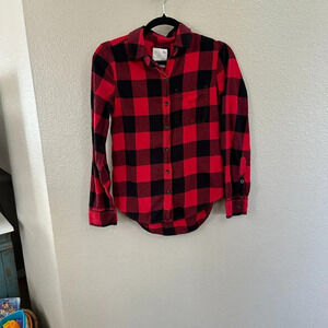 SO Cozy Flannel Red and Black Plaid‎  Size X-Small